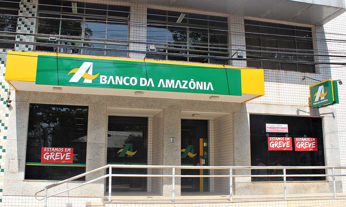 Banco da Amazônia vê lucro despencar 84%