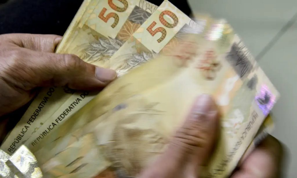Novo Desenrola começa a valer